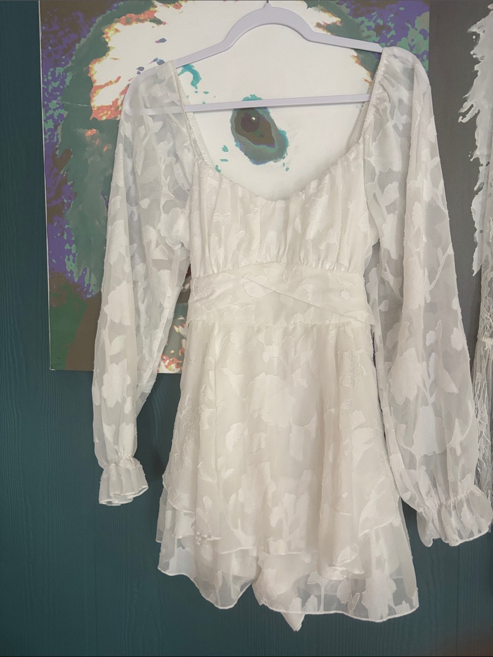 White Floral Textured Long-Sleeve Mini skort